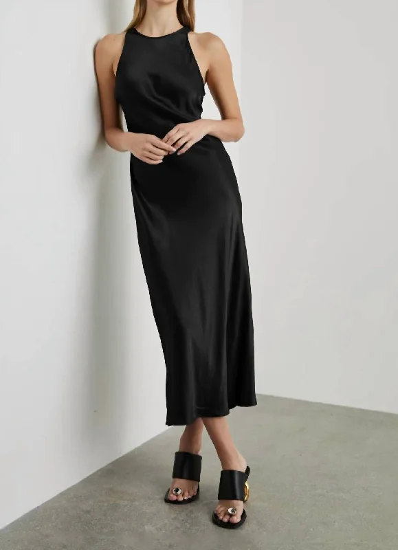 Women's Travel Garments Solene Dress In Black