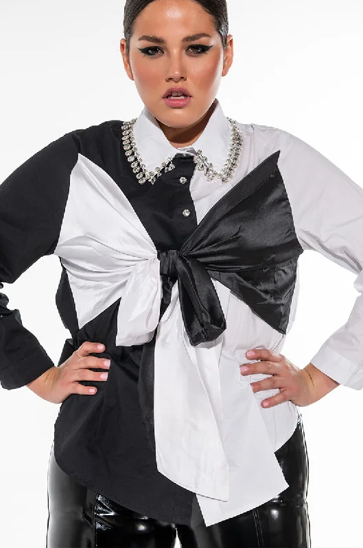 Bold Fashion PLUS OPPOSITES ATTRACT EMBELLISHED COLLAR BLOUSE