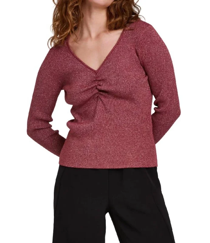 Sophisticated Style Leighton Knit Top In Cranberry