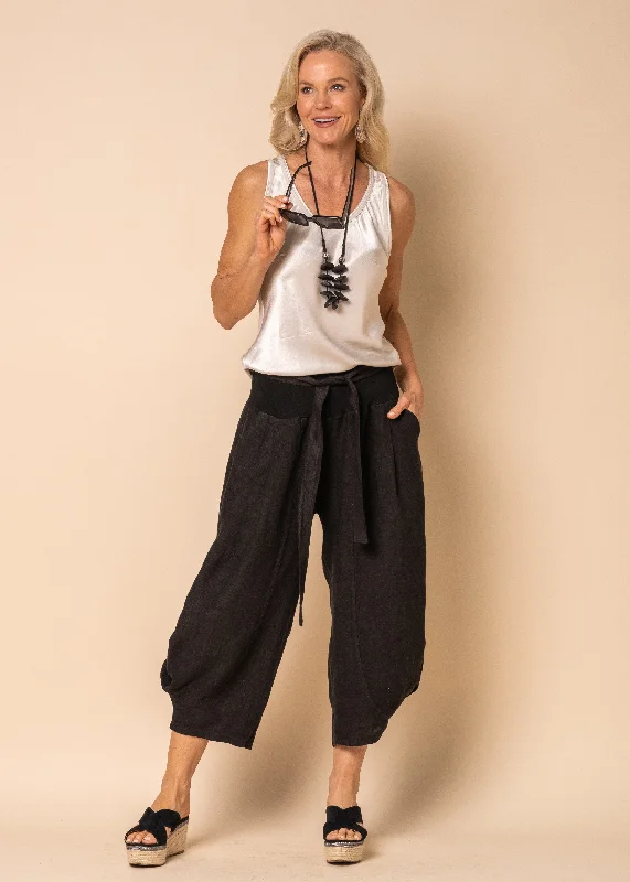 Women's Travel Apparel Addison Linen Pants in Onyx