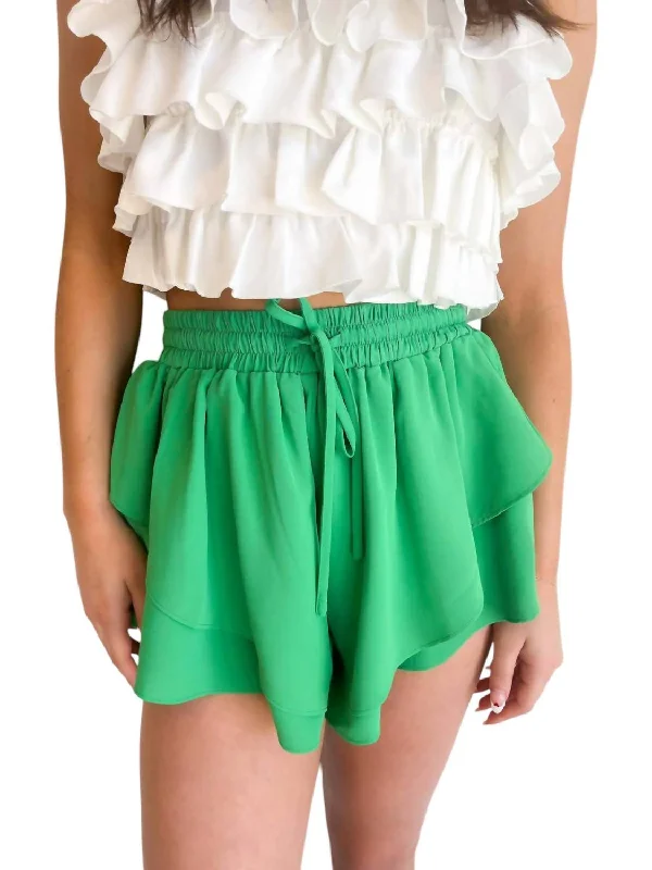 Women's Outfit Seaside Ruffle Shorts In Green