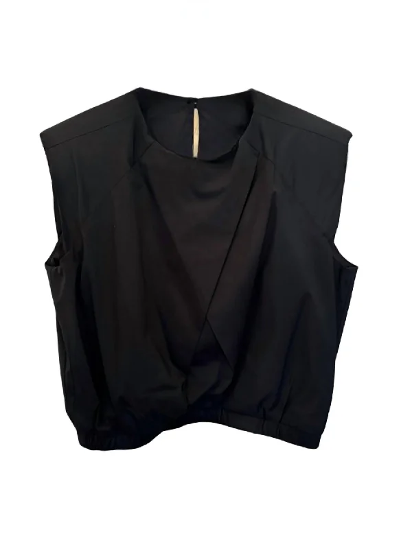 Women's Outdoor Activity Garments Women's Sydney Crop Top In Black