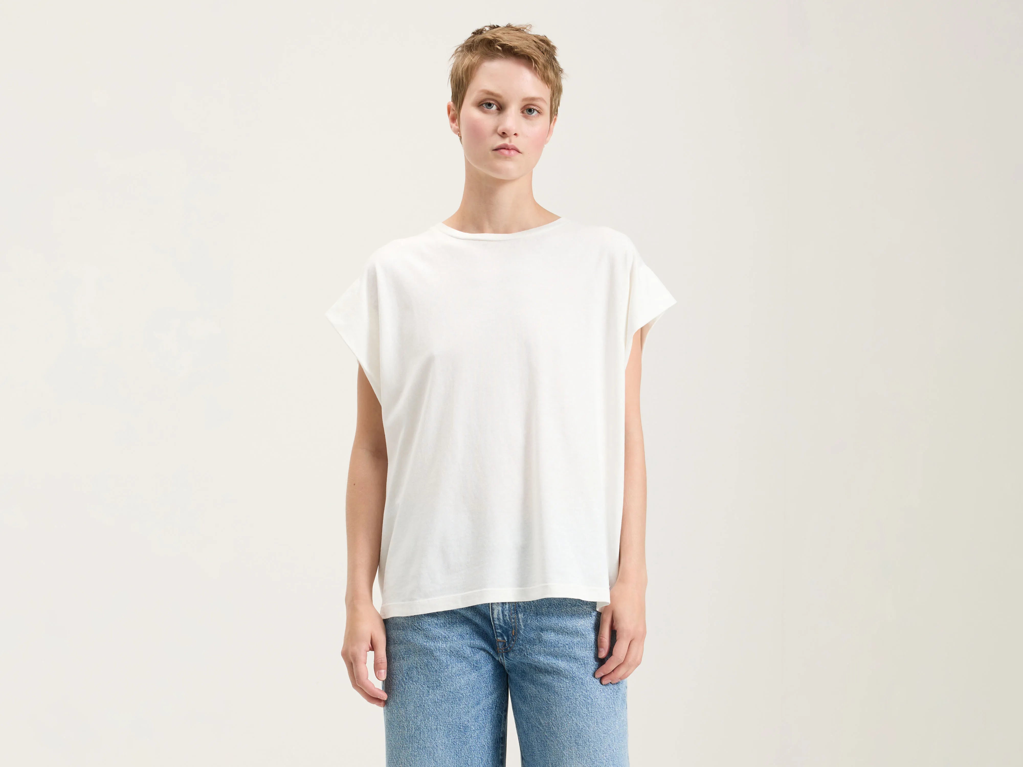 Chic Women's Attire Vice crew-neck t-shirt (242 / W / CASPER)