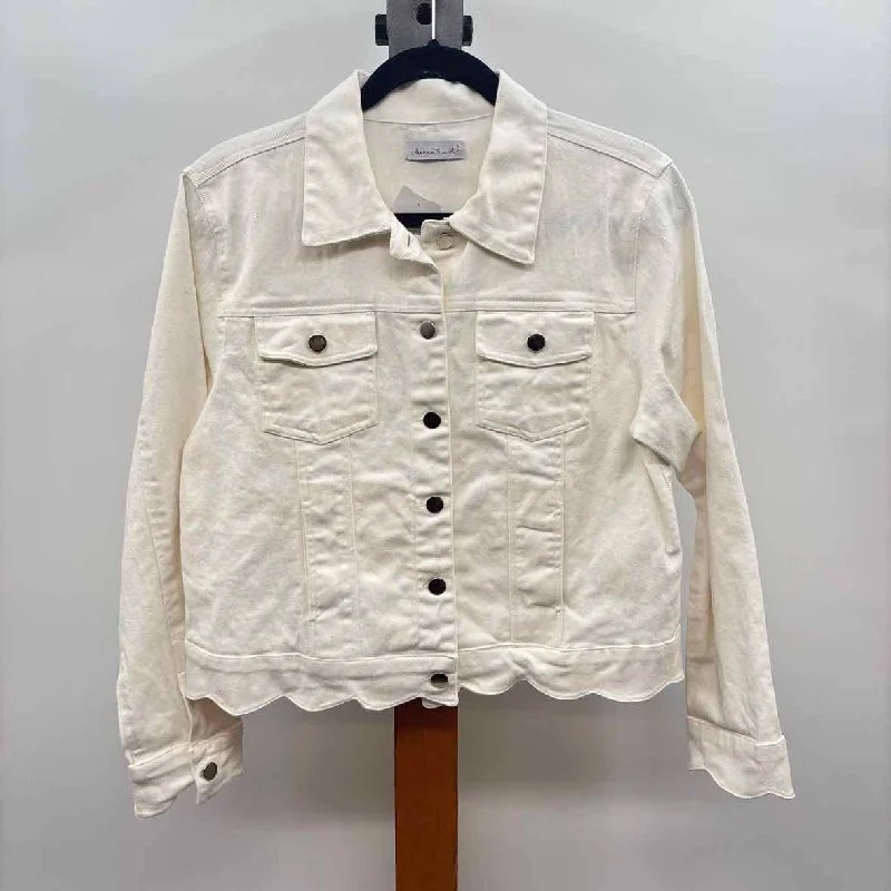 Women's Layered Outfit Keren Hart Women's Size L Ivory Solid Jacket