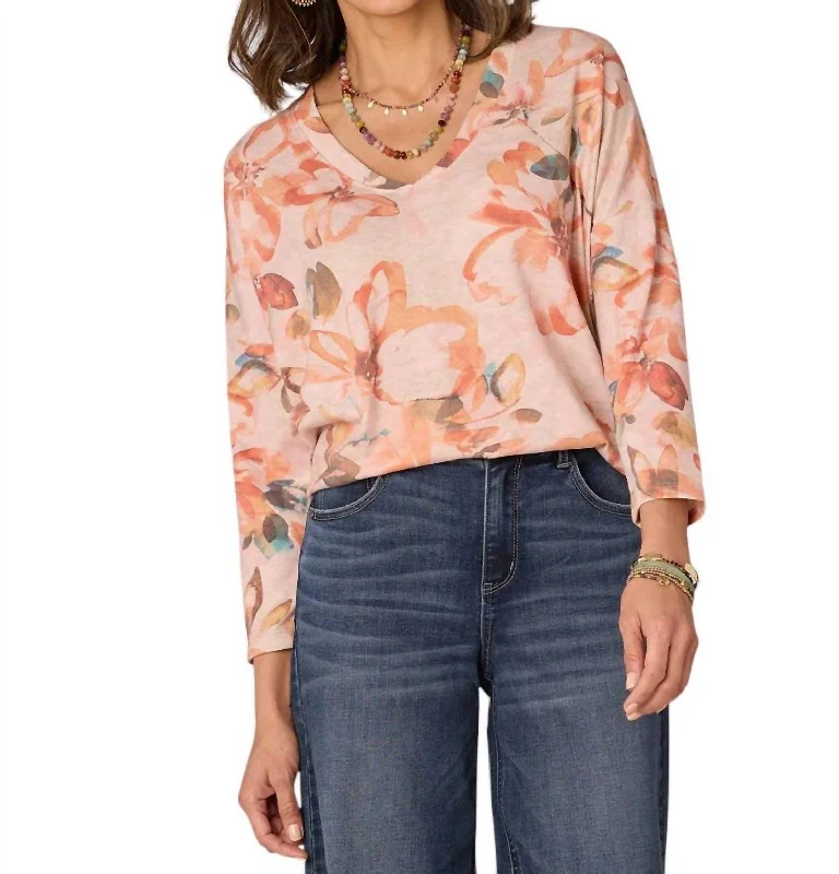 Stylish Savings Three Quarter Sleeve Rounded V-Neck Floral Printed Knit Top In Honey Guava Multi