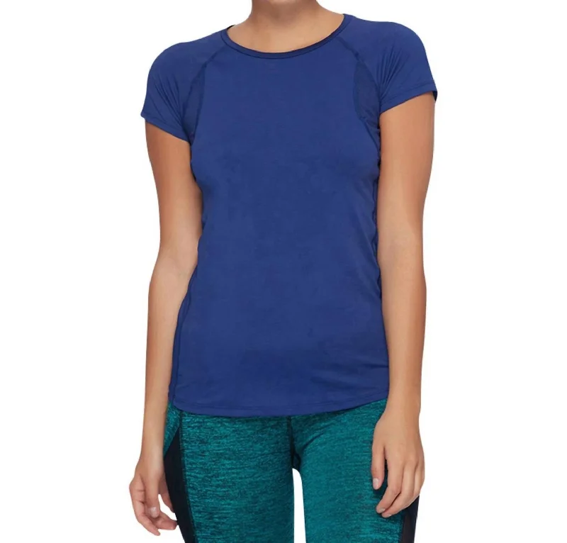 Women's Trendy Attire Sport Shamal T-Shirt In Navy