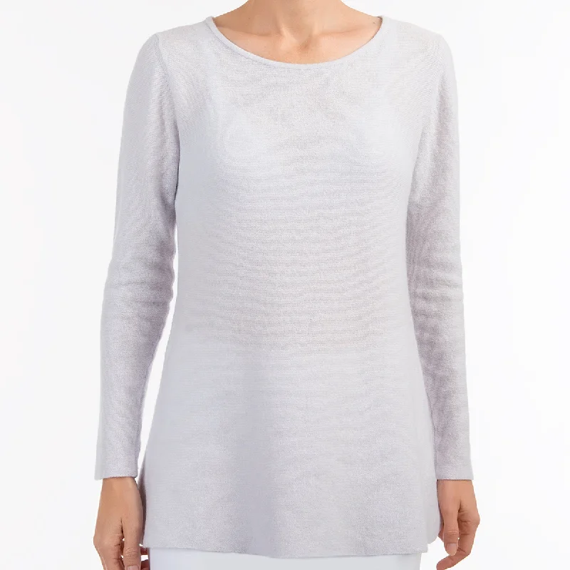 Elegant Women's Attire Round Neck Pullover in Pearl