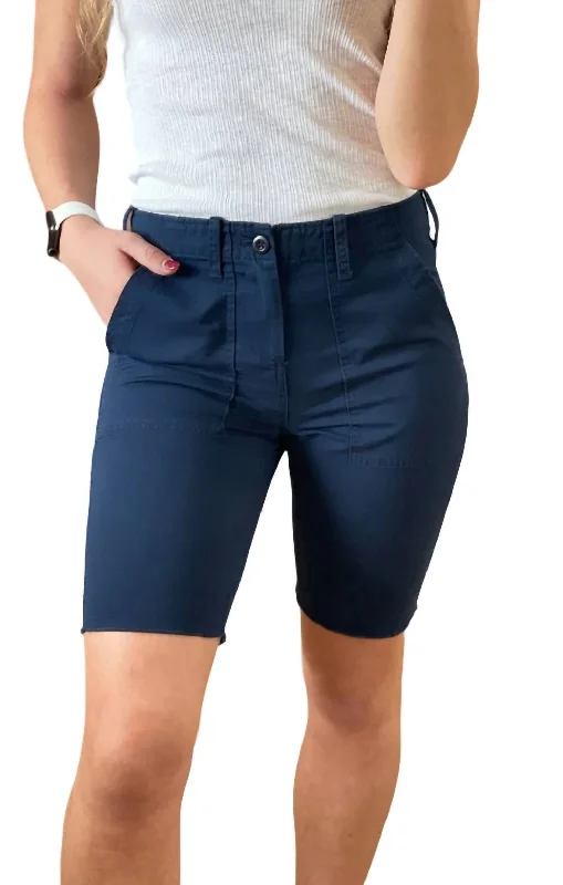 Elegant Women's Clothing Online Surplus Bermuda Shorts In Navy