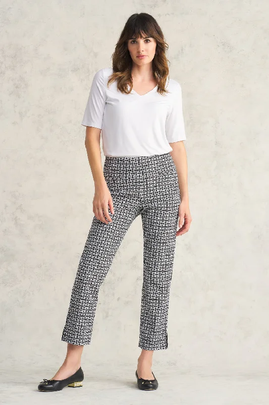 Bold Fashion Geo Printed Pant - Black & White Geo