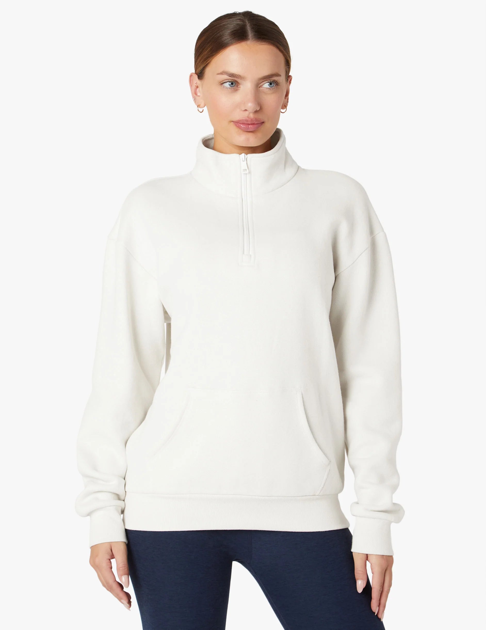 Women's Night-Out Outfit Recharge Pullover