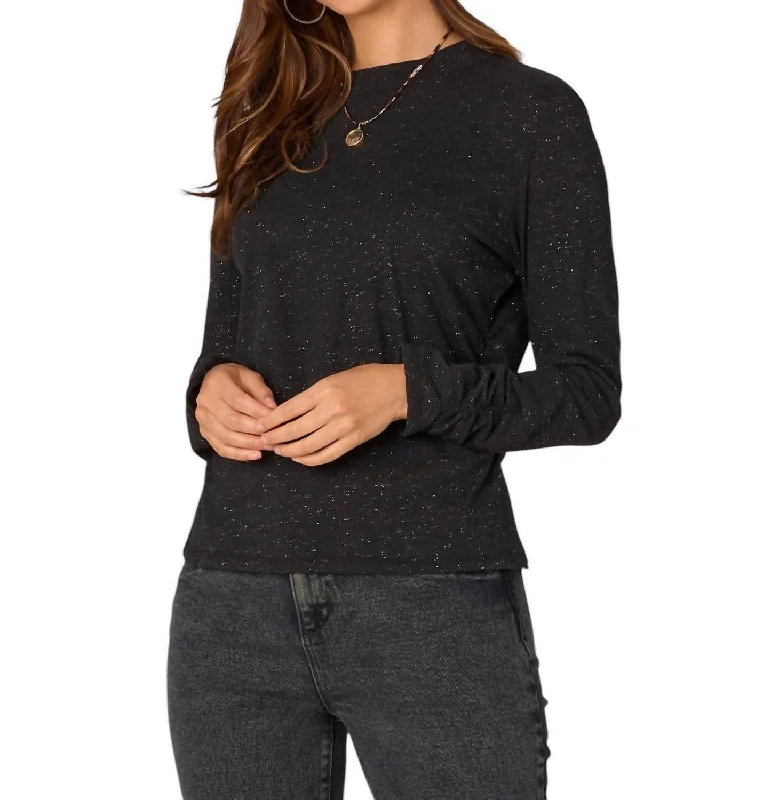 Boutique Styles Long Sleeve Crew Neck Metallic Thread Knit Top In Black