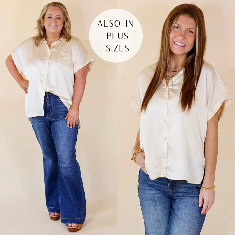 Women's Casual Wear Outfit Free To Be Fab Button Up Short Sleeve Top in Cream